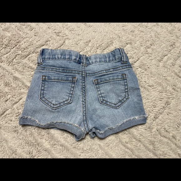 Cat & Jack 12 month cut off shorts - Picture 3 of 3